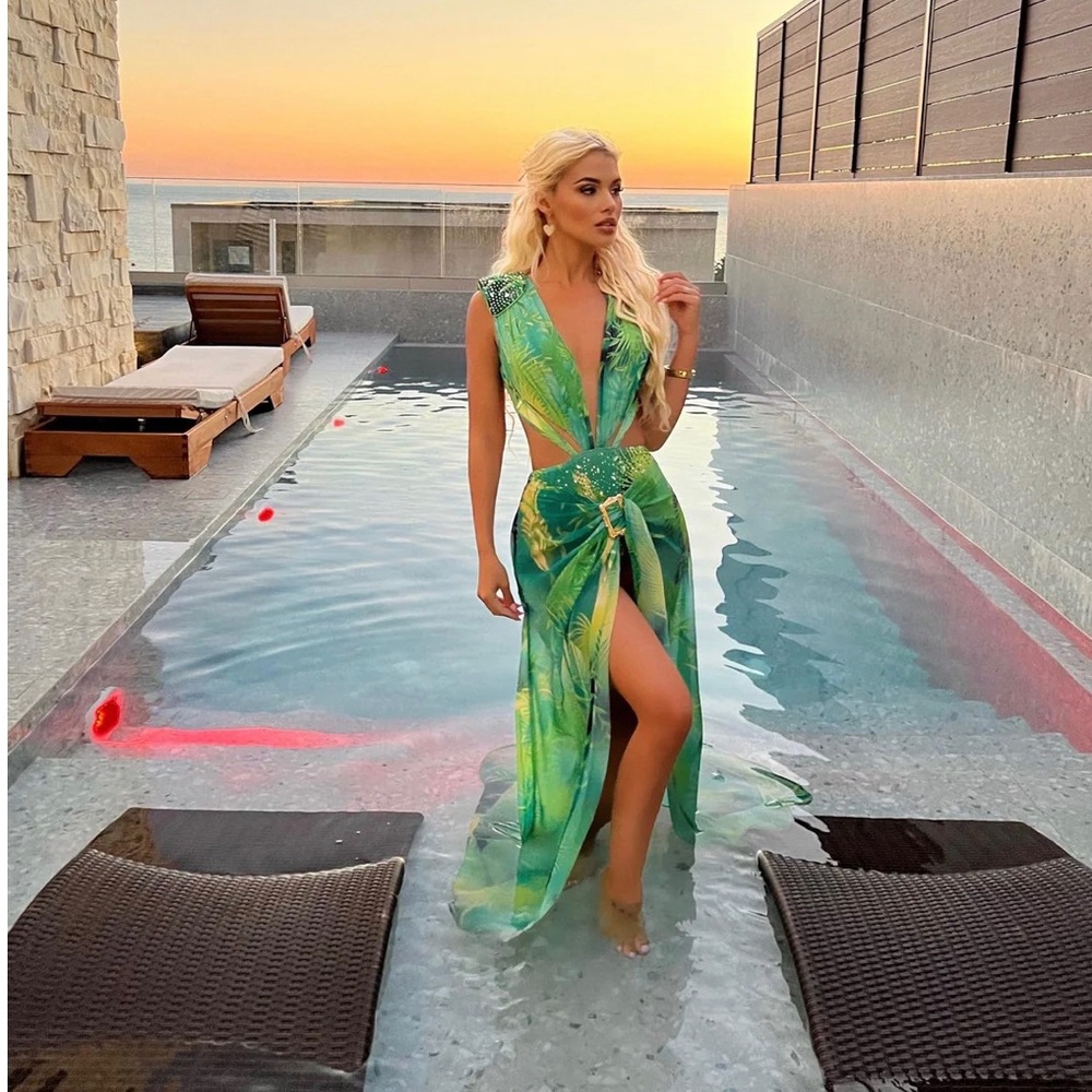 Hot Miami Styles GREEN TROPICAL PRINT PLUNGE STUDDED MAXI SKIRT TWO PIECE SET S